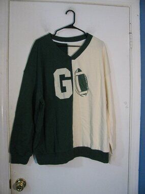 Football Sweatshirt 2XL New NWOT Green & Cream Knit Stretch